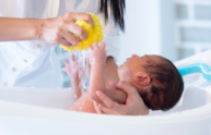Come fare il bagno a un bambino passo dopo passo per ogni età?