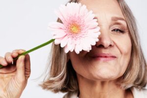 Con la menopausa non diminuisce il desiderio sessuale